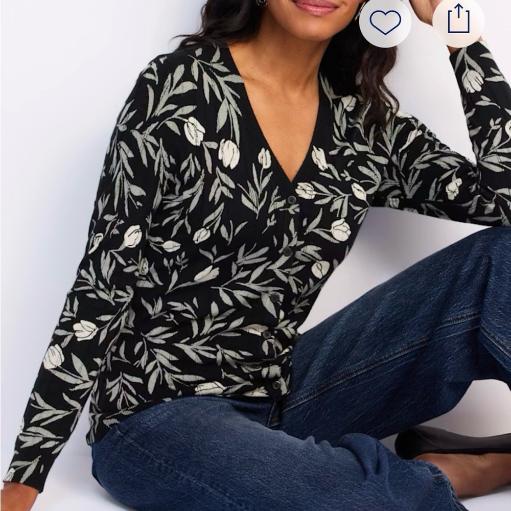 Daniel Rainn Black and Cream Leaf Print V-Neck Top